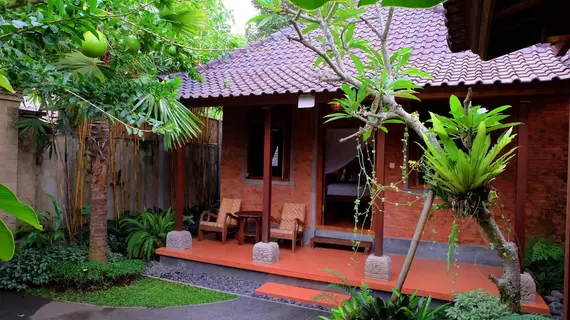 Nurada Cottage | Bali - Ubud - Kedewatan