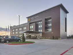 La Quinta Inn and Suites Plano Legacy | Teksas - Dallas (ve civarı) - Plano