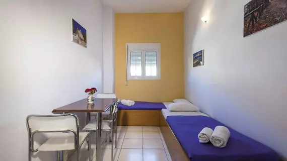 Elefteria Hotel | Ege Adaları - İleryoz