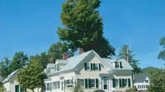 The Sunny Grange B&B | New Hampshire - Campton