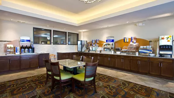 Holiday Inn Express Denver East | Kolorado - Denver (ve civarı) - Denver - Montbello