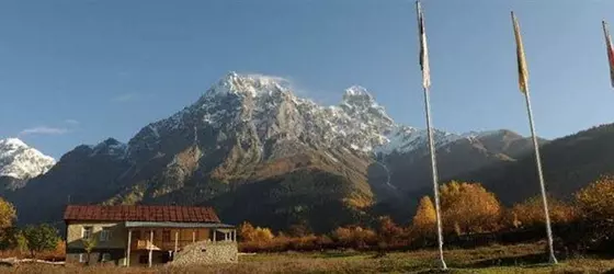 Grand Hotel Ushba | Samegrelo-Zemo Svaneti - Mestia - Mazeri