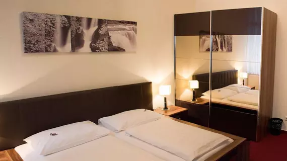 Hotel-Pension Dormium | Vienna (eyalet) - Viyana