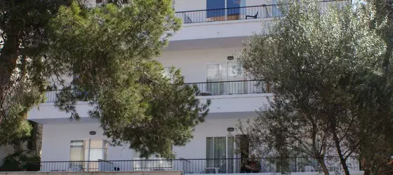 Hostal Arenal Pins | Balearic Adaları - Mayorka Adası - Palma de Mallorca - El Arenal