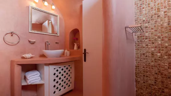 Kamares Apartments | Ege Adaları - Santorini