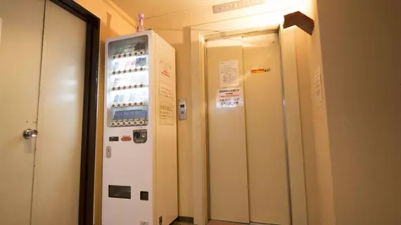 Capsule Hotel The Inn | Şiba (idari bölge) - Chiba - Chiba Şehir Merkezi