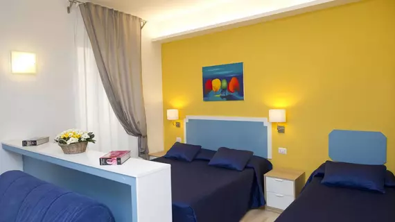 B&B Room To Rome | Lazio - Roma (ve civarı) - Roma Kent Merkezi - Monti