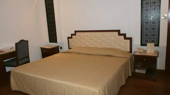 Bahrain Carlton Hotel | Manama - Adliya