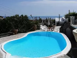 Roubeti Village | Ege Adaları - Santorini