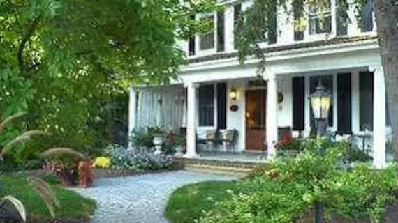 Copper Dreams Bed and Breakfast | Ontario - Niagara Regional Belediyesi - Niagara Şelalesi (ve civarı), Kanada - Niagara-on-the-Lake - Old Town Historic District