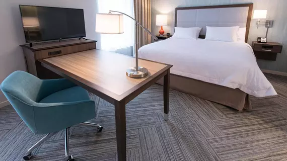 Hampton Inn and Suites by Hilton Fredericton | New Brunswick - Fredericton (ve civarı) - Fredericton