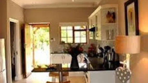 Woodlands Self Catering Knysna | Western Cape (il) - Knysna - Rheenendal