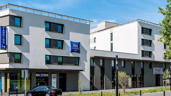 ibis budget Saint Quentin en Yvelines Velodrome | Ile-de-France - Yvelines (bölge) - Montigny-le-Bretonneux