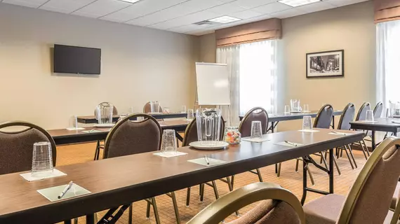 Sleep Inn and Suites CumberlandLaVale | Maryland - Cumberland (ve civarı) - Cumberland