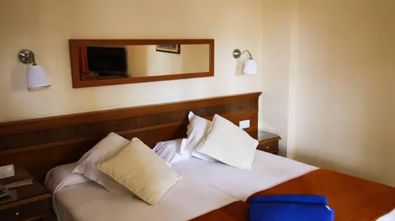 Hotel Ciutat Jardi | Balearic Adaları - Mayorka Adası - Palma de Mallorca - Puerto Maritimo