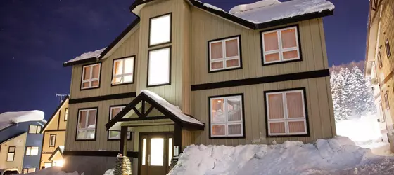 Niseko Alpine Apartments | Hokkaido - Abuta - Niseko (ve civarı) - Kutchan