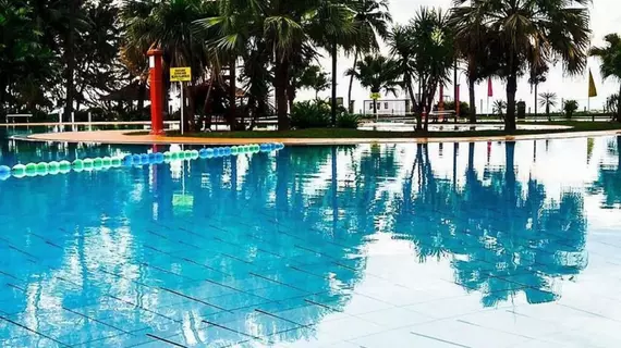 De Rhu Beach Resort | Pahang - Kuantan (ve civarı) - Kuantan