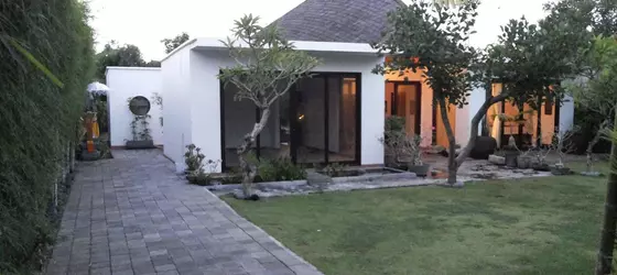 Villa Puri Buri | Bali - Badung - Günbatımı Yolu