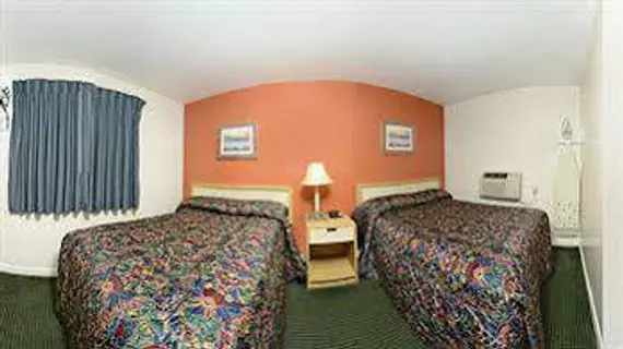 Americas Best Value Inn Middlefield | Connecticut - Hartford (ve civarı) - Rockfall