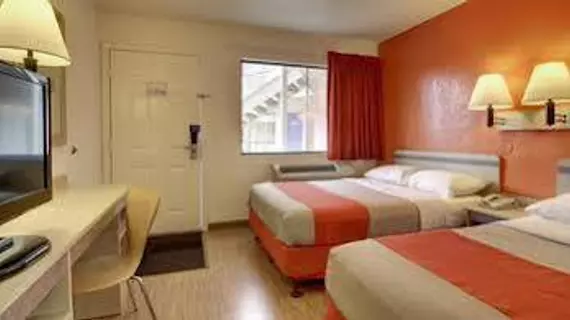 Motel 6 Elizabethtown | Kentucky - Elizabethtown (ve civarı) - Elizabethtown