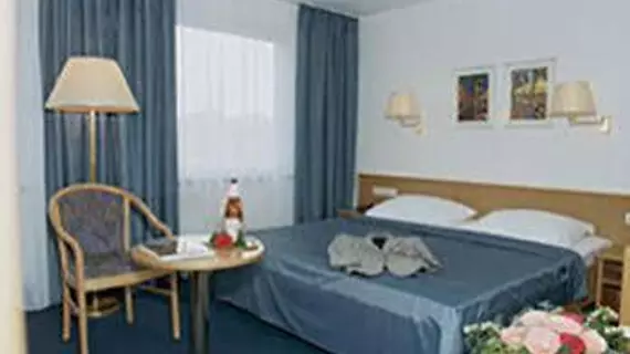 Hotel Pflieger (Superior) | Baden-Wuerttemberg - Rems-Murr-Kreis - Stuttgart (ve civarı) - Stuttgart - Heilbronner Straße