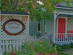 Oak Street Cottages | Oregon - Medford (ve civarı) - Ashland