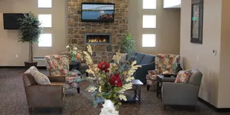 Boulders Inn & Suites