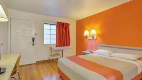 Motel 6 Santa Rosa North | Kaliforniya - Sonoma İlçesi - Santa Rosa