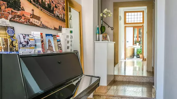 Veronetta House | Veneto - Verona (ve civarı) - Verona - Citta Antica