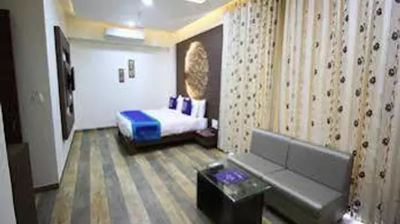 OYO Premium Home Guard Chowk Dwarka | Gujarat - Dwarka