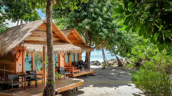 Ten Moons Lipe Resort | Satun İli - Satun