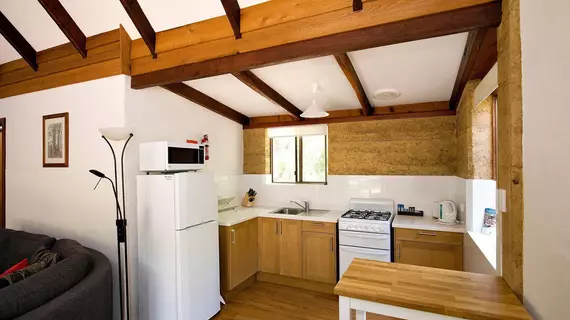 Bussells Bushland Cottages | Batı Avustralya - Margaret River