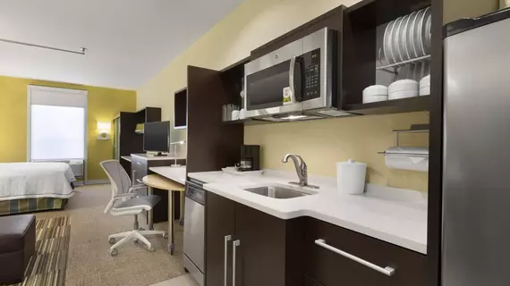 Home2 Suites by Hilton Houston Pasadena | Teksas - Houston (ve civarı) - Pasadena