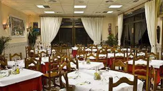 Hostal Restaurante Alba | Andalucia - Almeria İli - Nijar