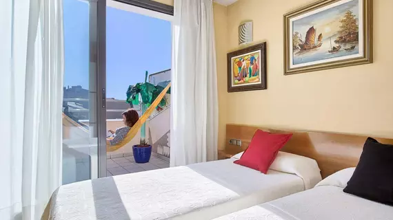 Hotel Plaza Inn | Katalonya - Girona İli - Alt Empordà - Figueres