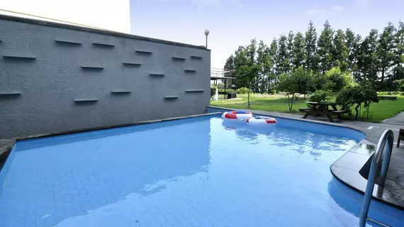 Jungmoon Family Pension & Resort | Jeju Adası - Seogwipo - Jungmun