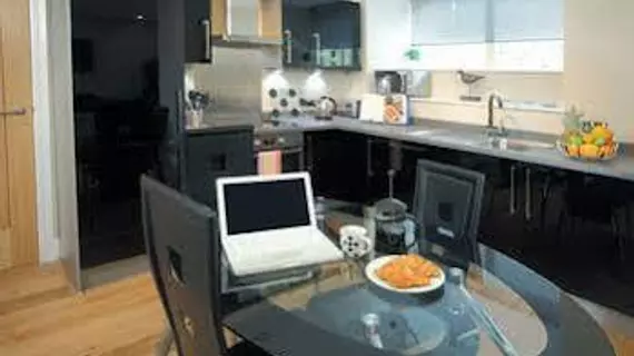 Cabot Mews Apartments | Bristol (ve civarı) - North Somerset - Bristol