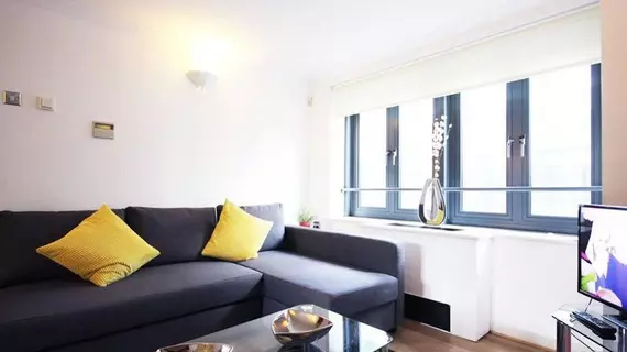 City Stay Aparts - Liverpool Street Apartment | Londra (ve civarı) - London City Center - City of London