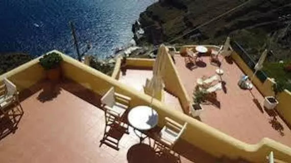 Porto Carra | Ege Adaları - Santorini