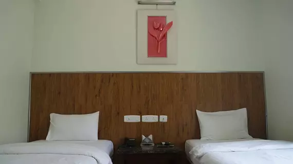 Lotels Hotel | Tamil Nadu - Tiruvallur - Chennai (ve civarı) - Chengalpattu