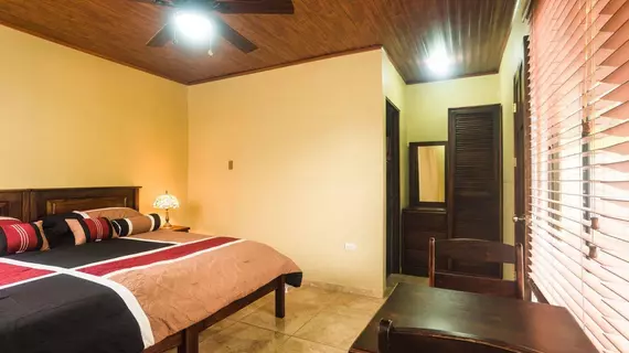 La Terraza Guest House | Alajuela (ili) - San Jose (ve civarı) - San Roque