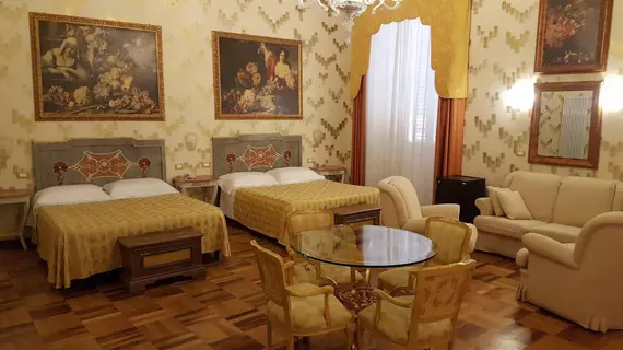 Albergo Ristorante La Rosetta | Umbria - Perugia (vilayet) - Perugia - Eski Kent