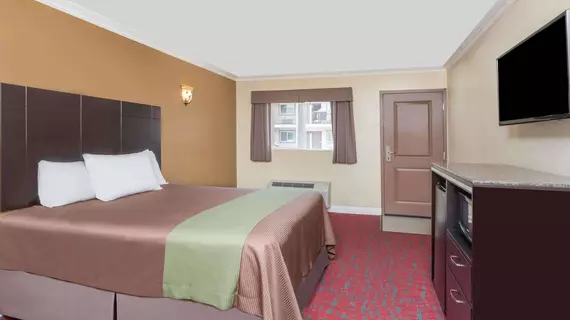 Travelodge Inn and Suites Bell Los Angeles Area | Kaliforniya - Los Angeles County - Los Angeles - Bell