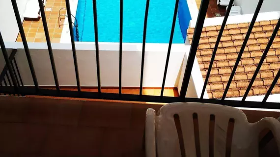 Hostal Horizonte | Balearic Adaları - İbiza Adası - Sant Antoni de Portmany