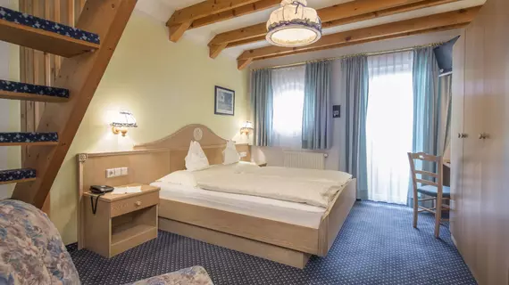 Hotel Amaten | Trentino-Alto Adige - Güney Tirol (il) - Brunico