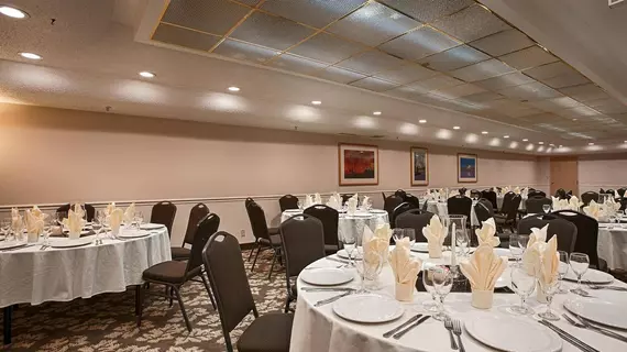 Best Western Plus Rockville | Maryland - Bethesda (ve civarı) - Rockville