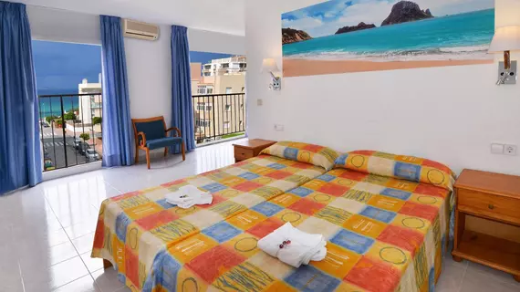 Formentera 1 Apartamentos | Balearic Adaları - İbiza Adası - Sant Antoni de Portmany