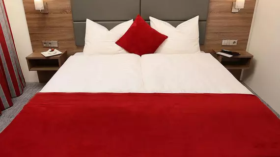 NAAM Hotel & Apartments | Hessen - Frankfurt (ve civarı) - Frankfurt