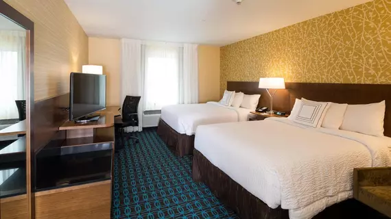 Fairfield Inn and 38 Suites Detroit Macomb | Michigan - Detroit (ve civarı) - Chesterfield