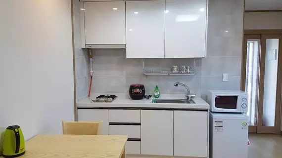 Neulpureun Guesthouse | Jeju Adası - Seogwipo - Daejeong - Moseulpo